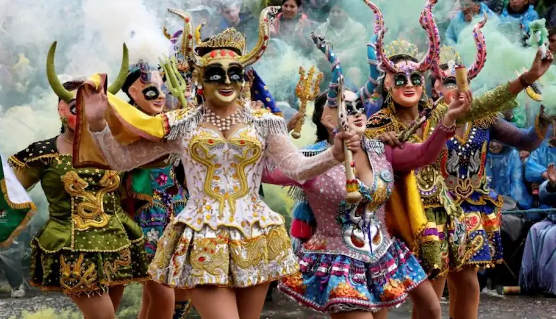 Devil Women - What is the Most Popular Dance Associated with el Carnaval de Oruro